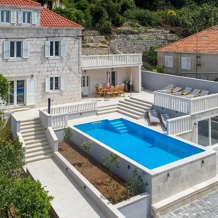Villa Beautiful Diamond Sea Kuciste